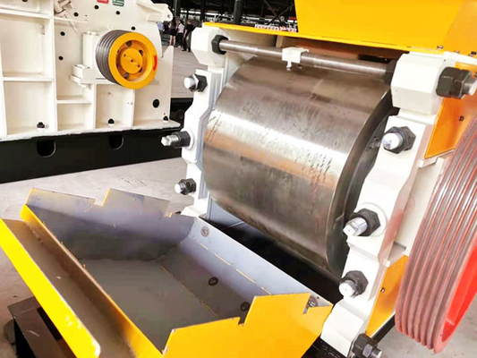 Máy nghiền máy lăn bằng thép GS1210 Máy nghiền mịn để làm gạch đất sét