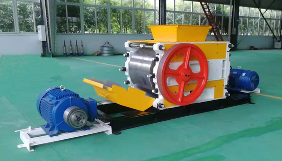 BBT GS1412 Thiết bị xử lý nguyên liệu thô Máy nghiền con lăn mịn