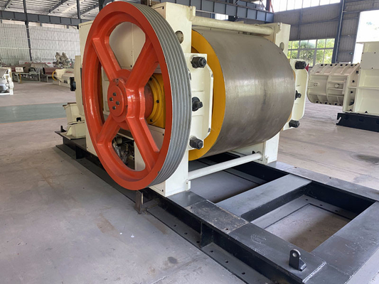 Dây chuyền sản xuất gạch đất sét GS1412 Máy nghiền con lăn Thiết bị xử lý nguyên liệu thô