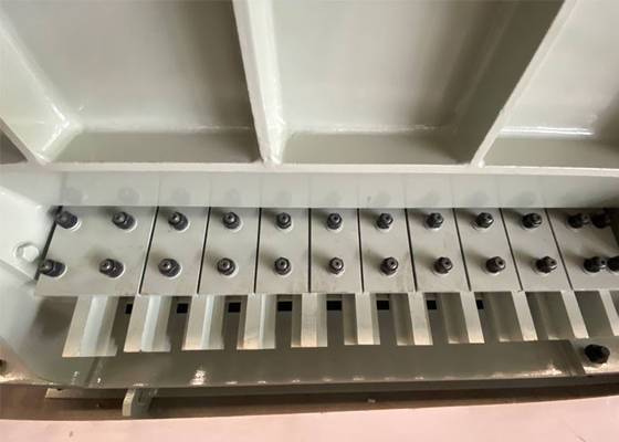 Máy nghiền con lăn đôi BBT cho dây chuyền làm gạch tự động
