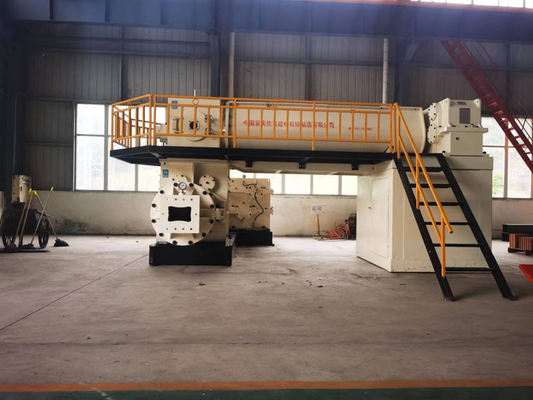 Máy đùn gạch đất sét hai giai đoạn Máy đùn đất sét Dây chuyền sản xuất Trục trộn