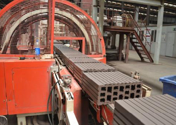 Công suất lớn Máy làm gạch đất sét hoàn toàn tự động cho dự án Tunnel Kiln With Dryer Chamber