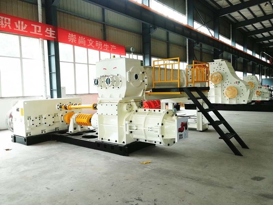 Máy đùn chân không lớn Máy đùn gạch đất sét Đúc thép cacbon