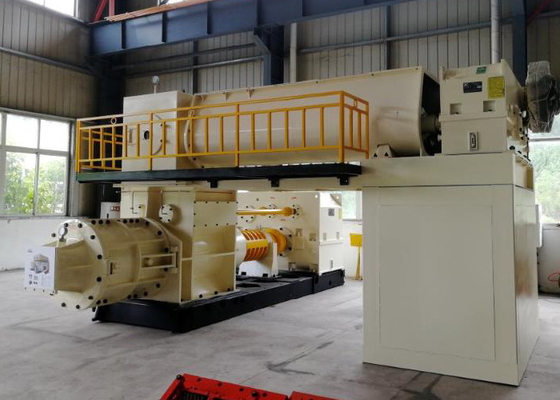 Động cơ diesel Máy sản xuất gạch đỏ đất sét rỗng Máy đùn chân không