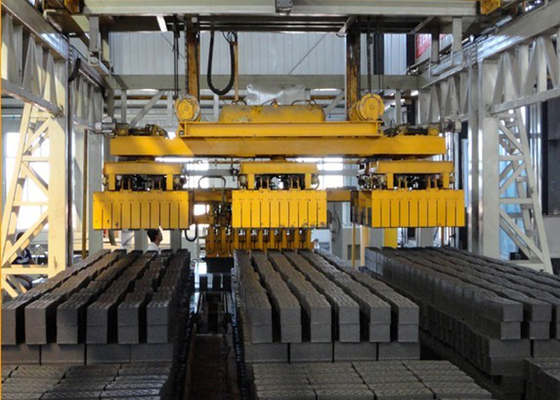 Máy xếp robot 9.5kVa để làm gạch đất sét hoàn toàn tự động