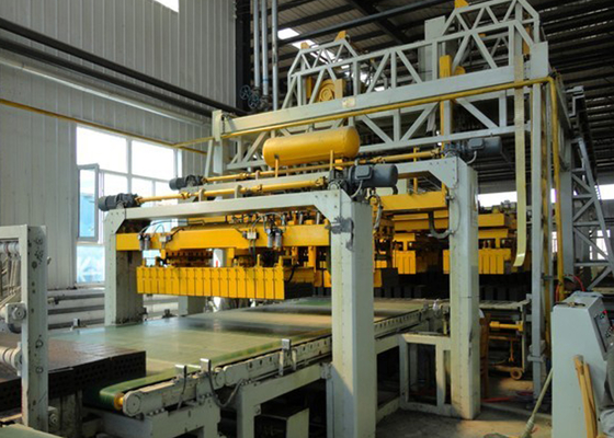 Dây chuyền sản xuất gạch đất sét rỗng tự động Máy xếp khối robot