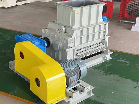 Máy gạch liên kết đất đỏ tự động / Máy nghiền con lăn có răng kép
