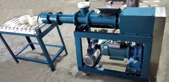 Gạch đất sét đùn chân không gốm 2 tấn / H cho phòng thí nghiệm