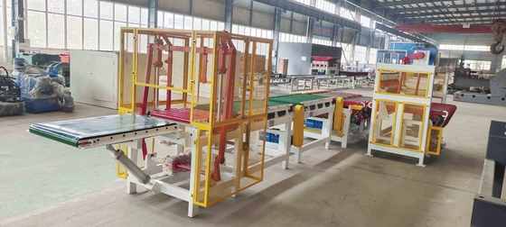 100, 000 / ngày Đỏ và trắng Hệ thống cắt cho gạch rắn cắt sử dụng trong dây chuyền sản xuất