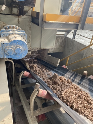 Điều kiện trộn nguyên liệu Bentonite với máy trộn sản xuất chuyên nghiệp