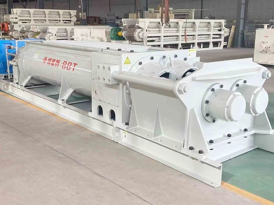 Máy pha trộn trục hai lớp gạch đất sét TWGD bền với công suất 20-30m3/h