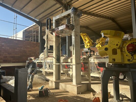 Hệ thống đóng gói và dỡ gạch nung không cần pallet hoàn toàn tự động BBT